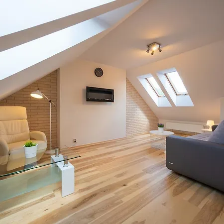 Rentplanet Apartament Podgorze Apartment *